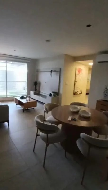 Apartamento à Venda em Versalles