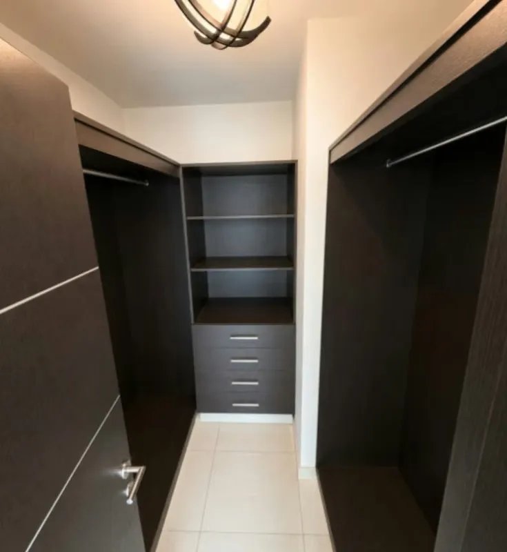 Furnished 1-Bedroom Apartment for Rent on Avenida Balboa | Allure at the Park