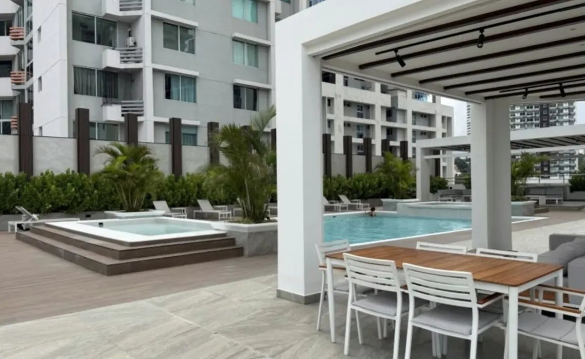 Furnished 1-Bedroom Apartment for Rent on Avenida Balboa | Allure at the Park