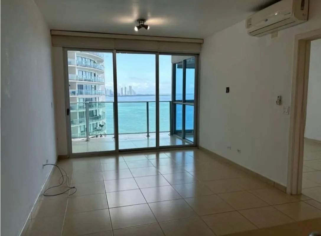 Apartamento à Venda em Punta Pacifica