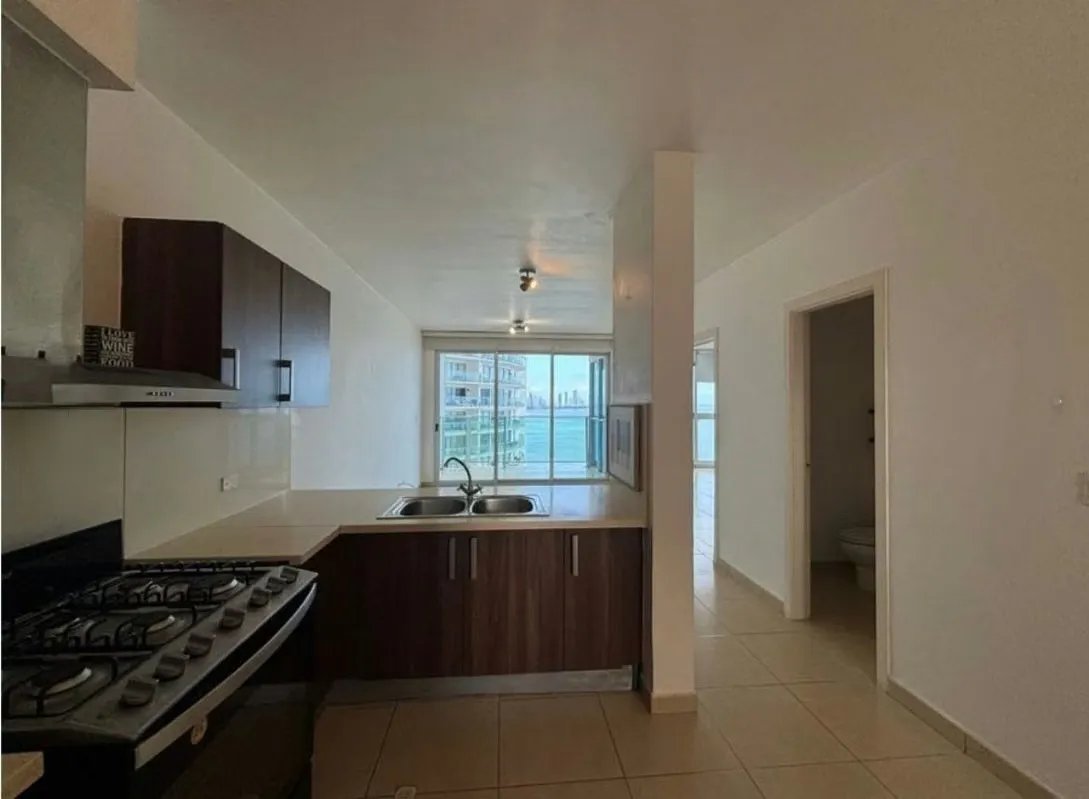 Apartamento à Venda em Punta Pacifica