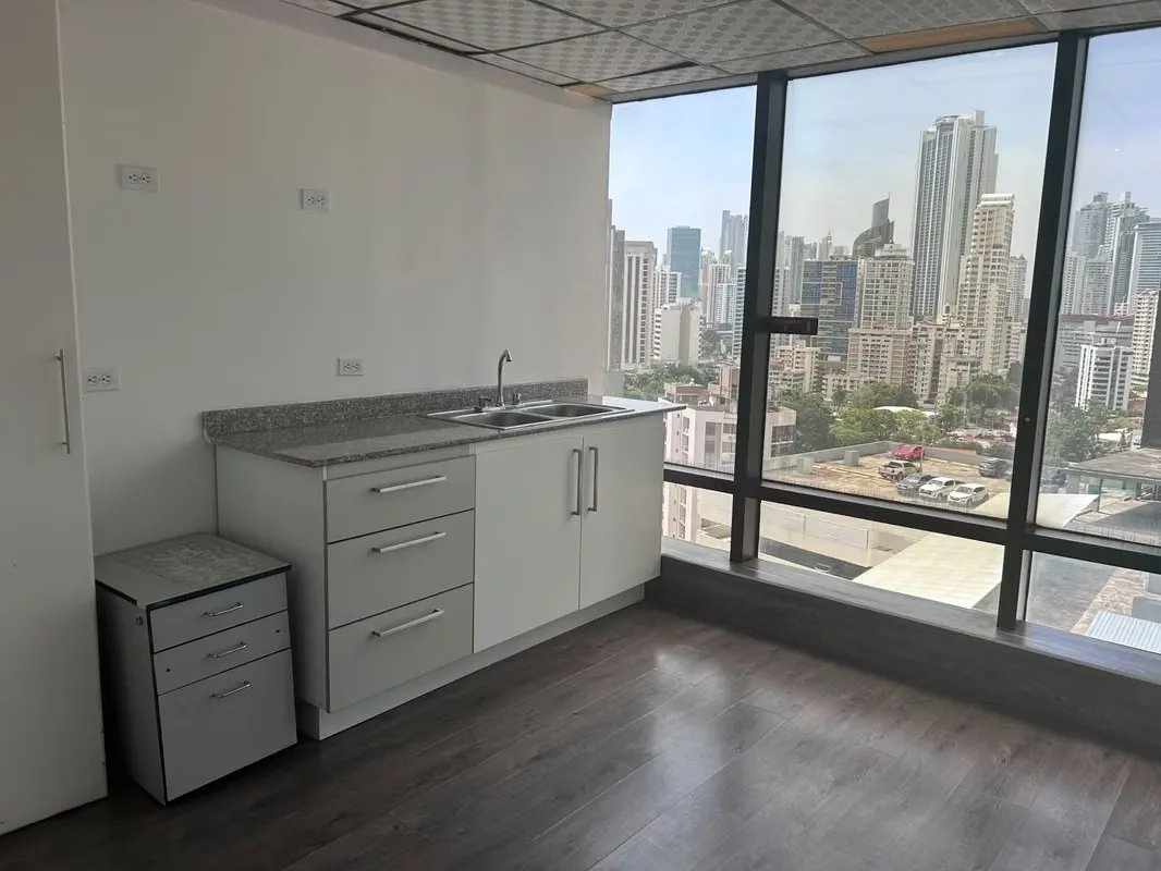 Ready to Operate! 218 m² Office in Obarrio