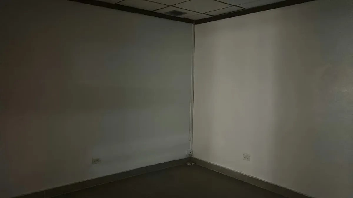 Unique Opportunity: Corporate Office from $12/m² in Banking Area | 4 Parking Spaces