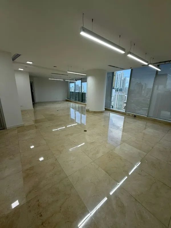 VENTA Oficina comercial · F&F Properties