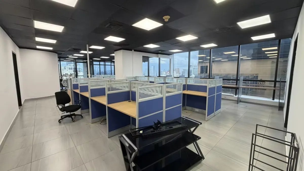 Oficina Amoblada en Torre Banco General  -  Calle 50 | Ubicación Premi...