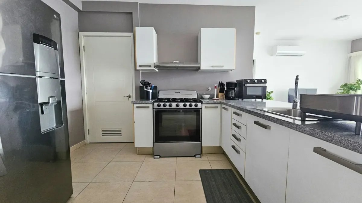 FURNISHED APARTMENT