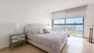 Rental Apartment in PH White | Avenida Balboa | High Floor w…