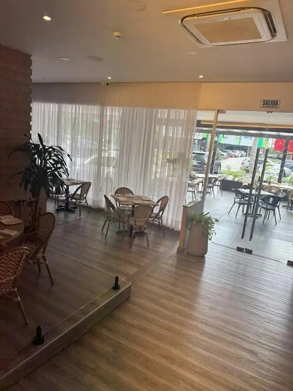 Restaurant Space in Costa del Este with Terrace