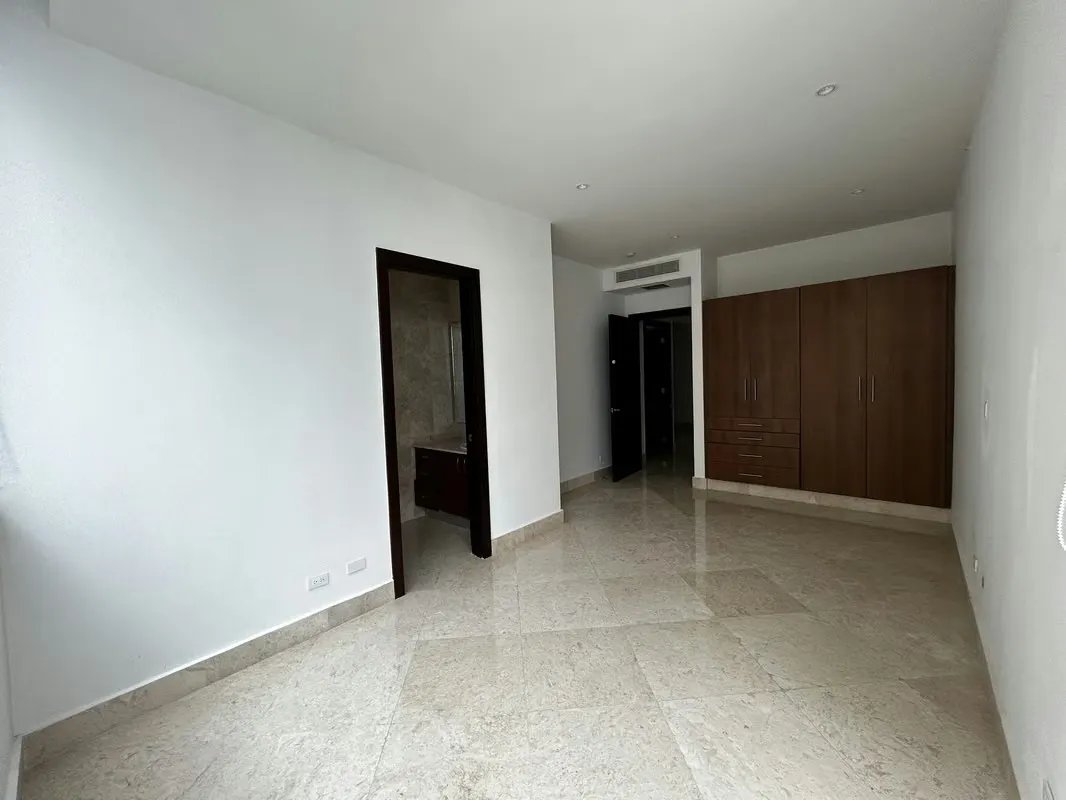 LUXURY IN THE HEIGHTS | The Point PH | 500 m² | 4 Bedrooms | Punta Paitilla