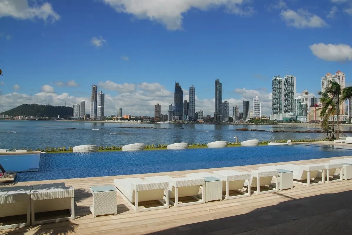 LUXURY IN THE HEIGHTS | The Point PH | 500 m² | 4 Bedrooms | Punta Paitilla