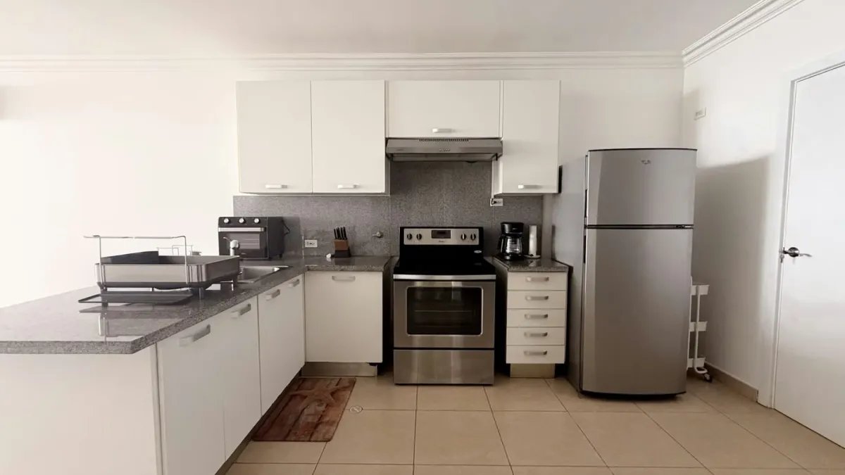 LISTO PARA MUDARTE! AMPLIO APARTAMENTO AMOBLADO