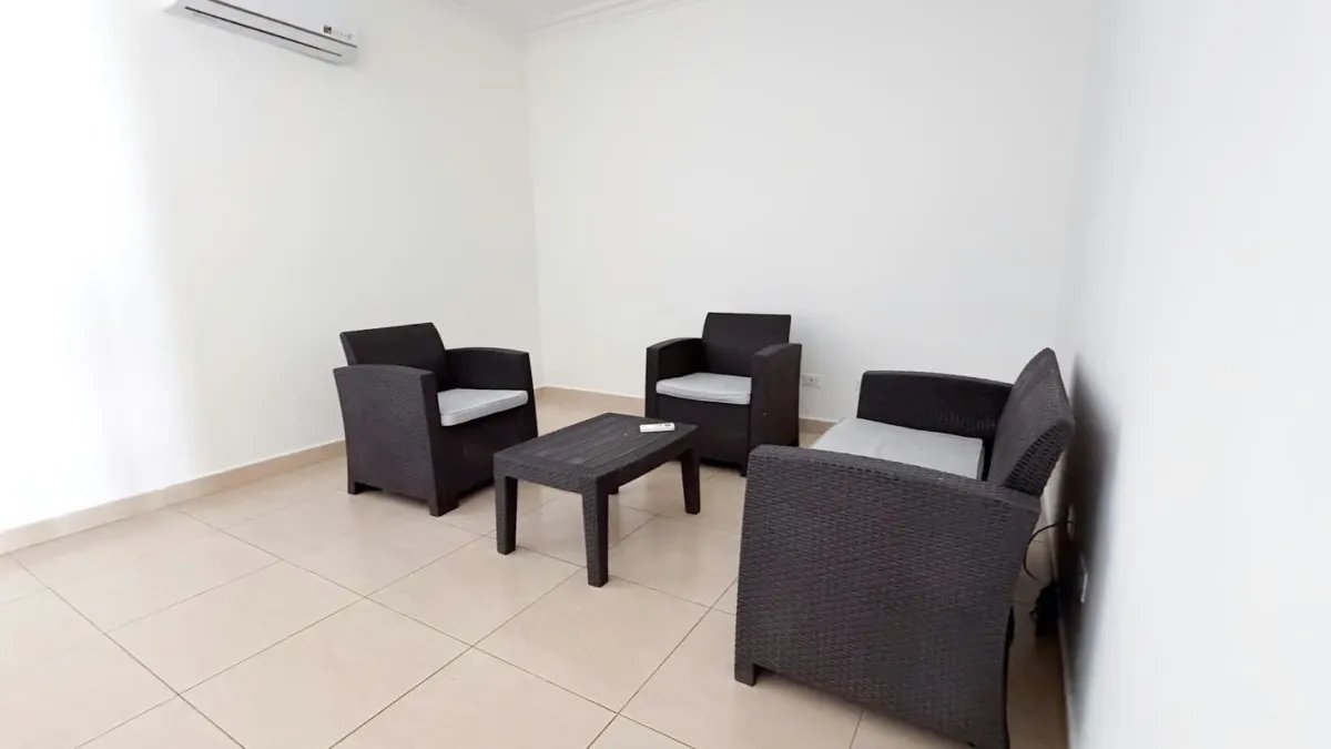 LISTO PARA MUDARTE! AMPLIO APARTAMENTO AMOBLADO