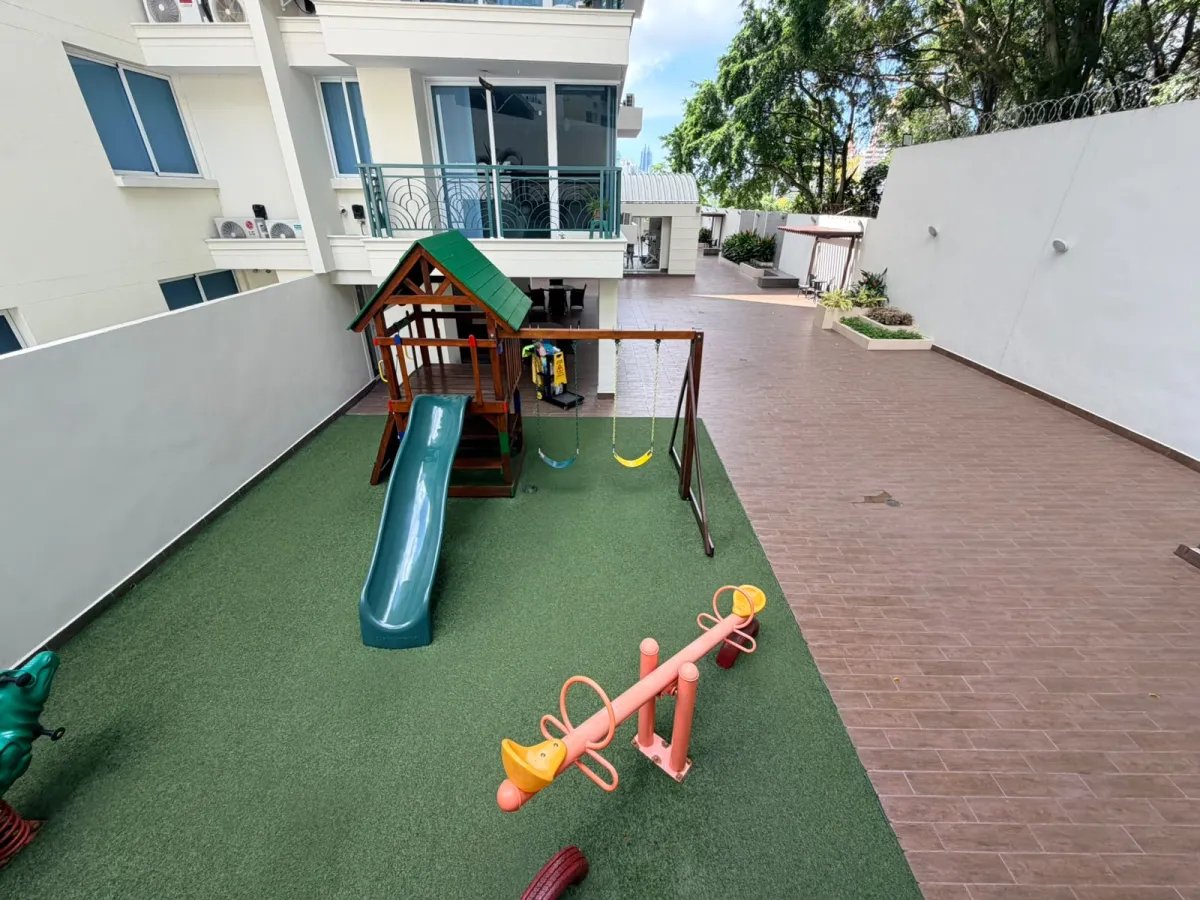 Venta de apartamento en PH Belview Towers, Edison Park