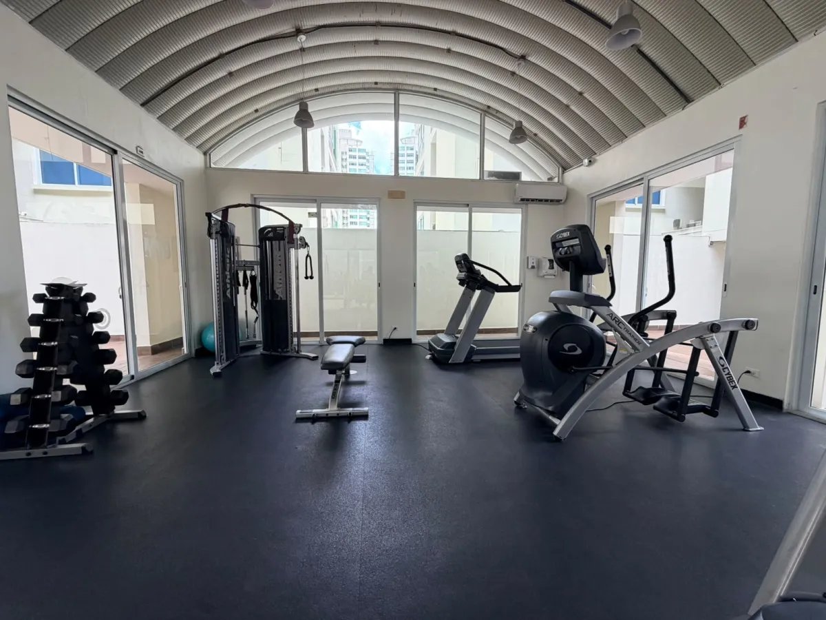 Venta de apartamento en PH Belview Towers, Edison Park