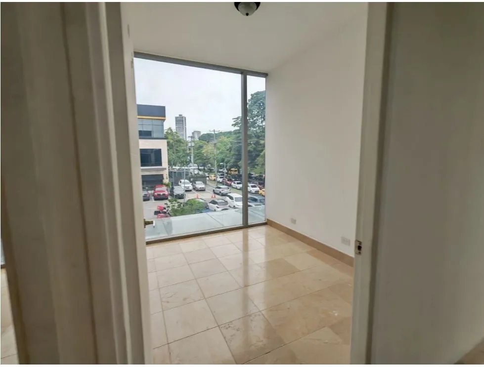 Commercial Space Rental at Plaza El Cangrejo. YP