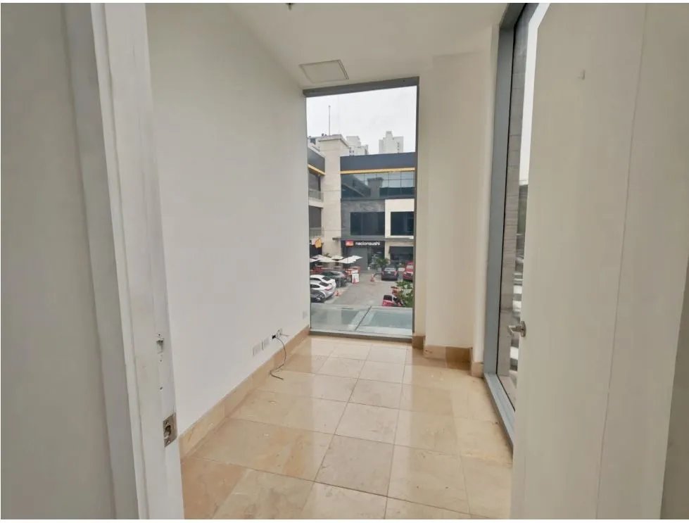 Commercial Space Rental at Plaza El Cangrejo. YP