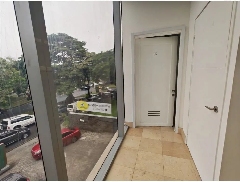 Commercial Space Rental at Plaza El Cangrejo. YP