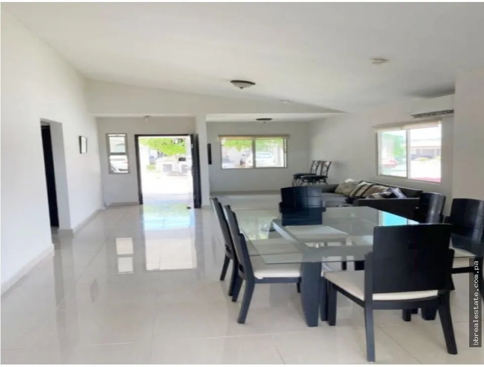 HOUSE RENTAL IN COSTA VERDE, SPRING HILLS
