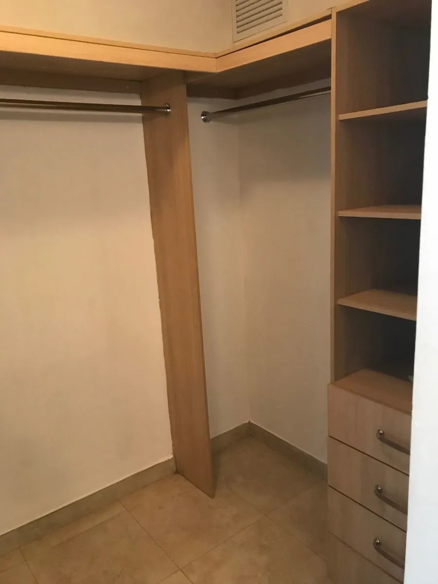 Apartamento à Venda em Avenida Balboa