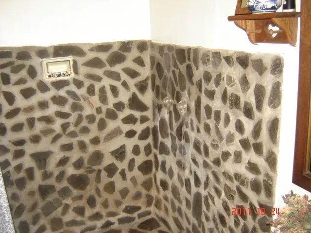 Casa para Alugar e à Venda em Antón