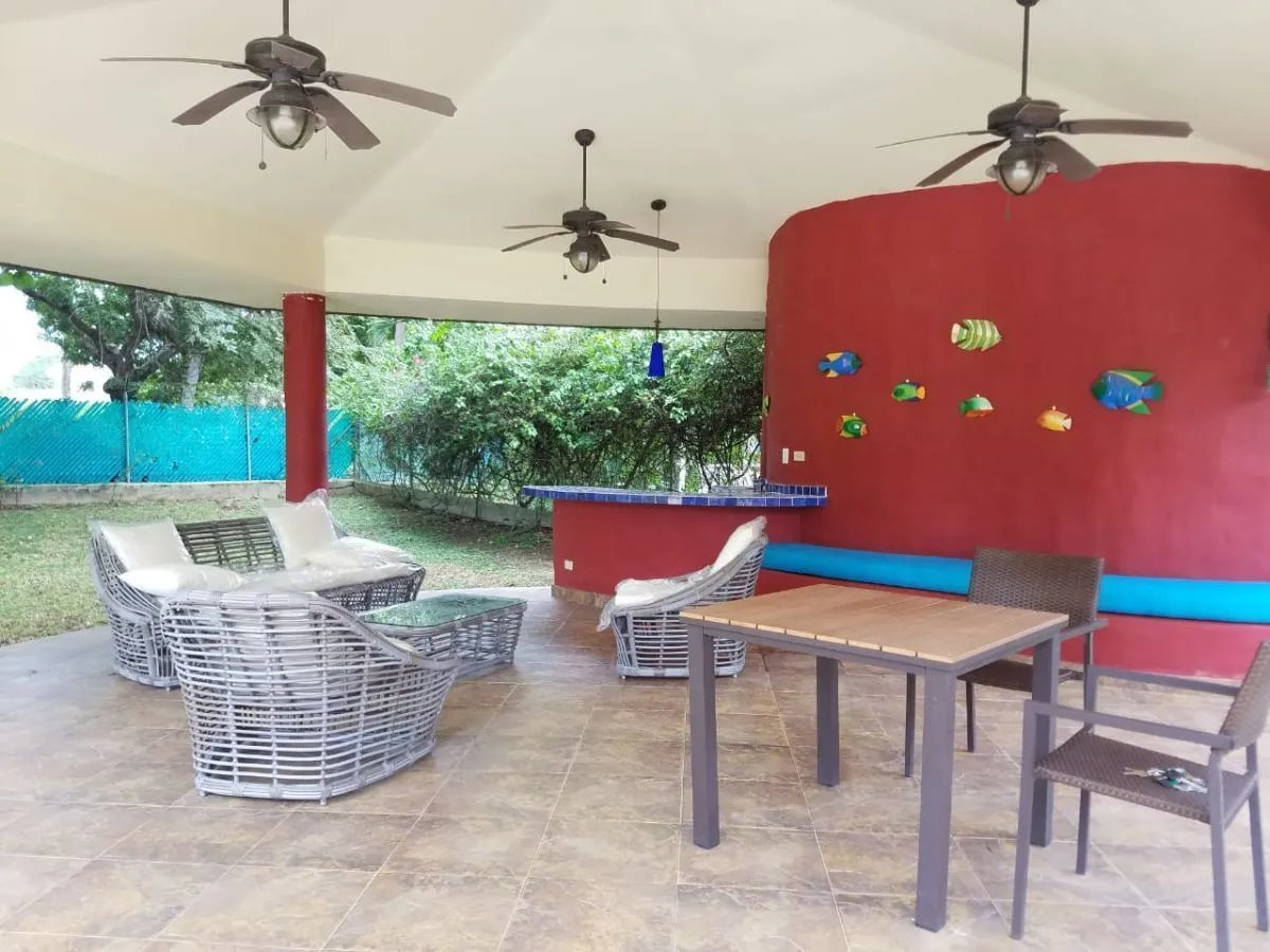 VENTA O ALQUILER DENTRO CLUB DE GOLF DE CORONADO