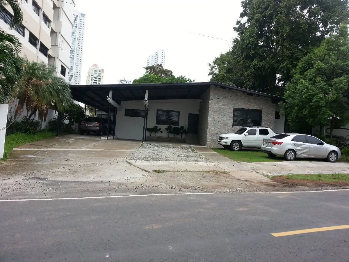 Single Family House for sale in Coco del Mar