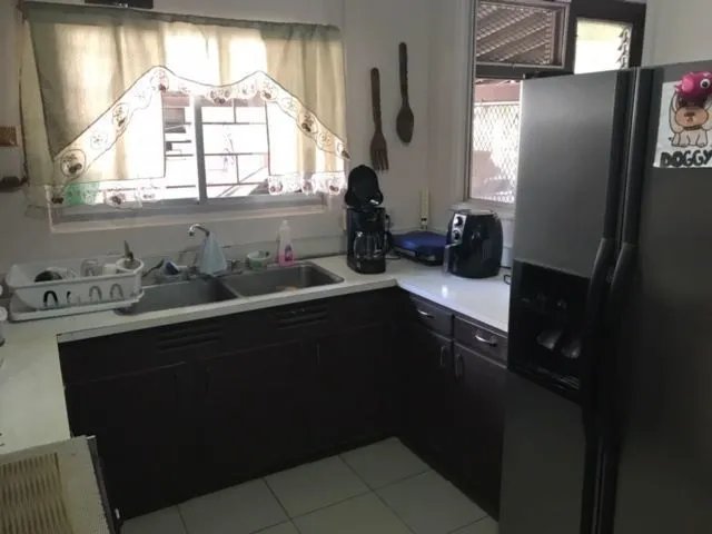 DIABLO CON 2 CASAS