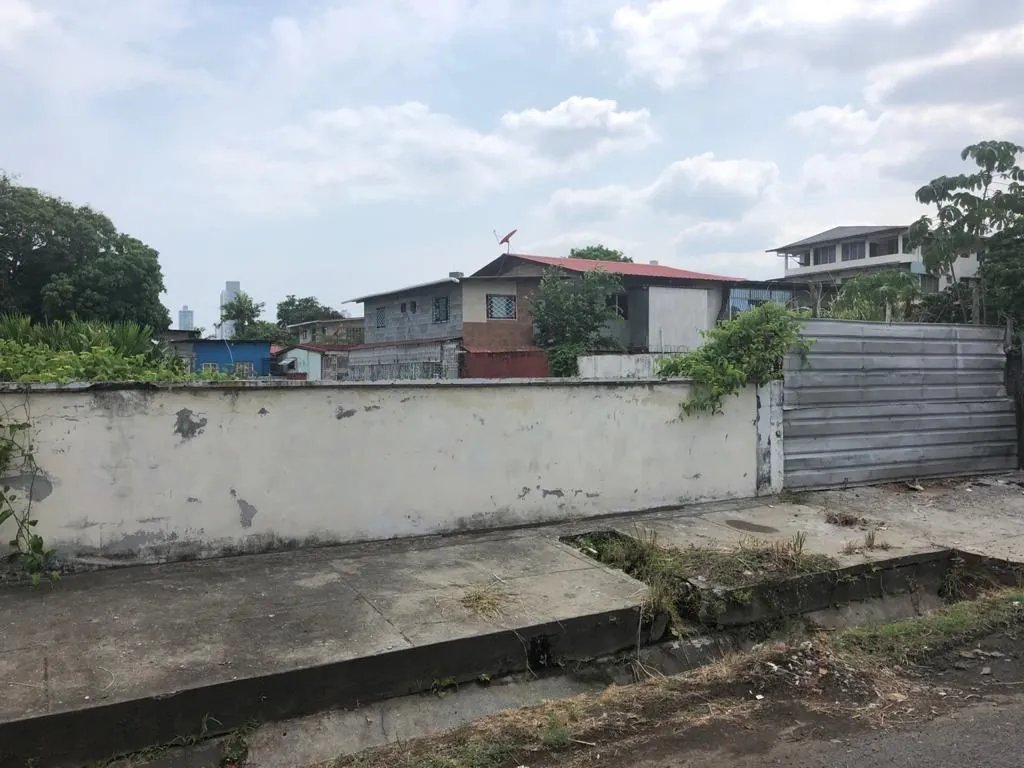 Terreno à Venda em Parque Lefevre