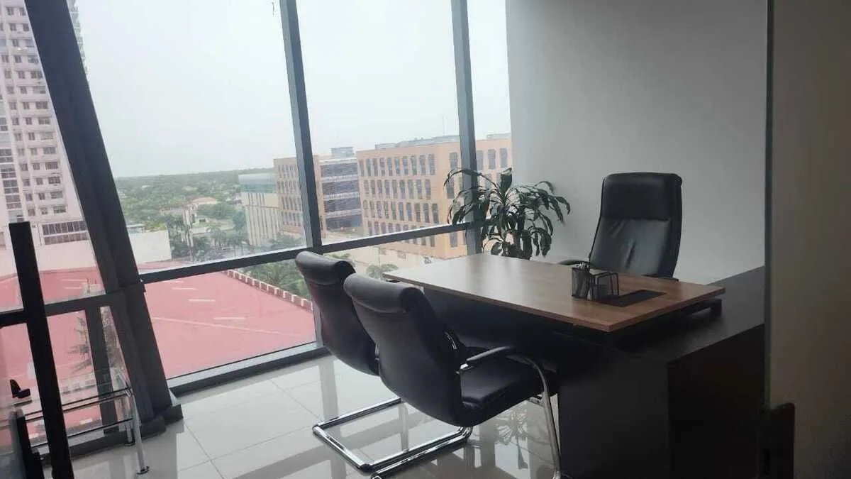 Office for sale in Costa del Este