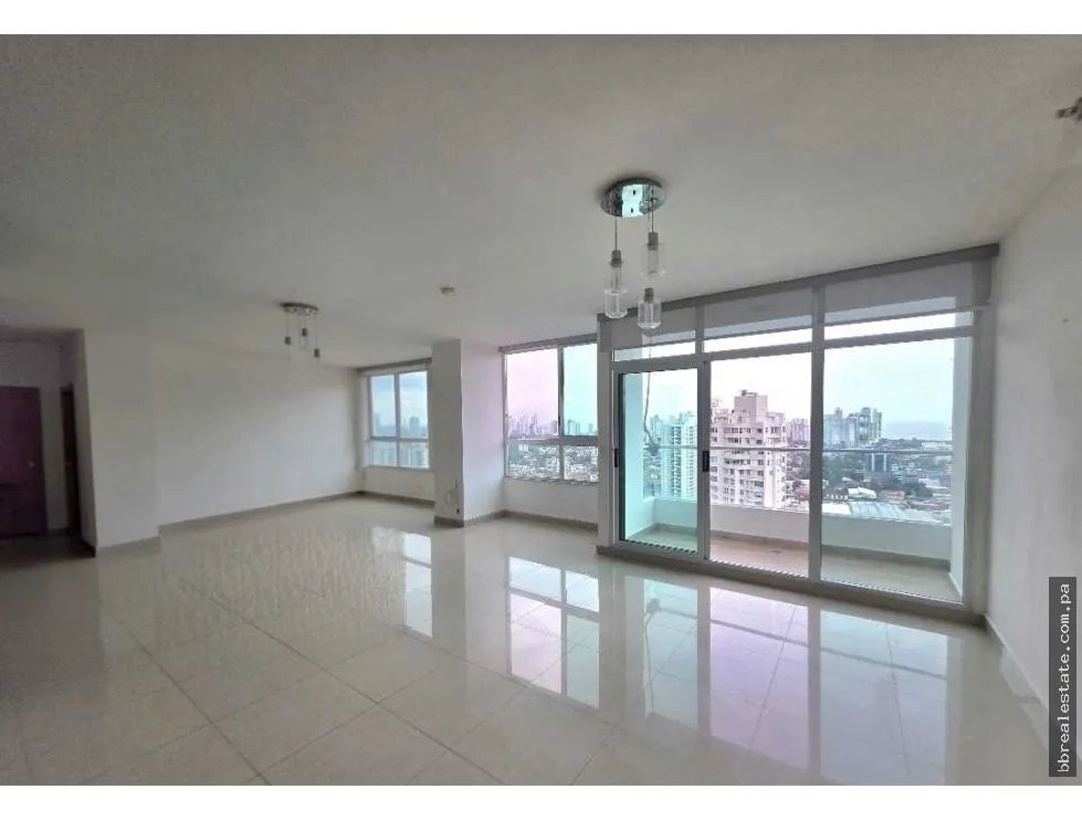 Alquiler de Apartamento PH Venezia Tower, El Carmen