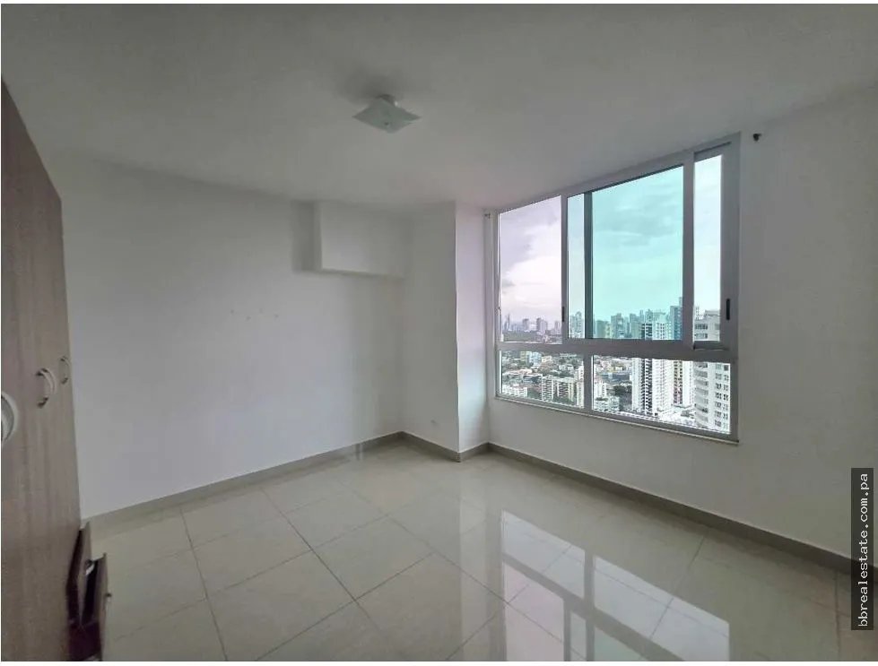 Alquiler de Apartamento PH Venezia Tower, El Carmen