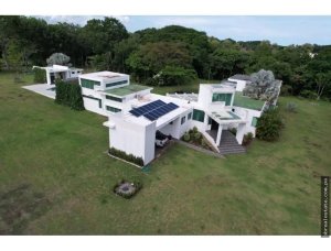 Luxury Home Sale in Playa Santa Clara