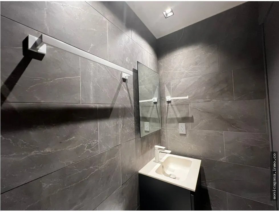 Alquiler de Apartamento PH. NUOVO, Bella Vista,103m2
