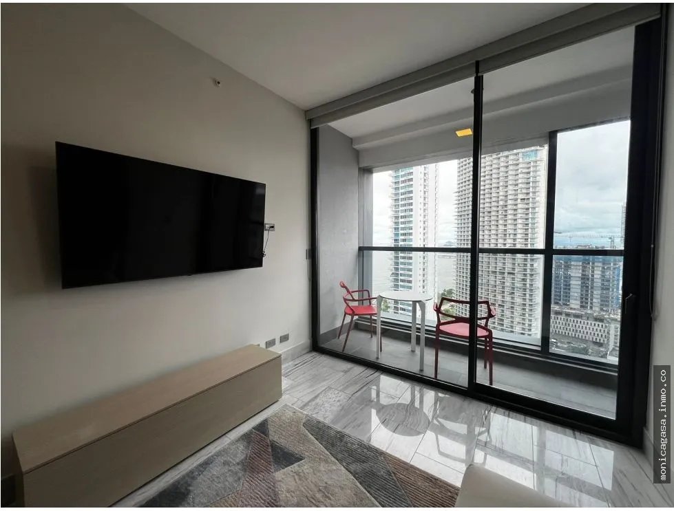 Alquiler de Apartamento PH. NUOVO, Bella Vista,103m2