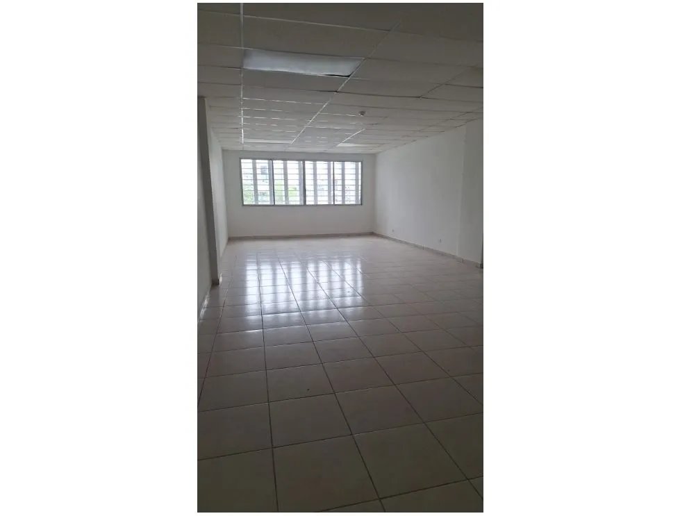 Ponto Comercial para Alugar em La Locería