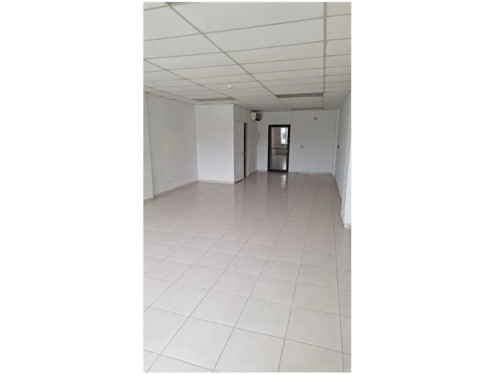 Ponto Comercial para Alugar em La Locería