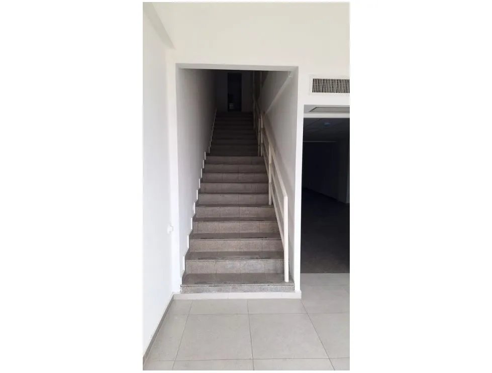 Ponto Comercial para Alugar em La Locería