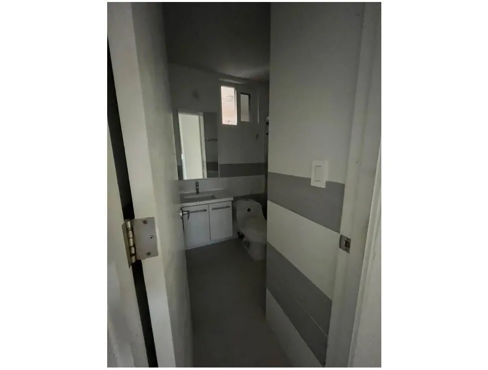 Alquiler de apartamento en PH Torres de Versalles I. MY