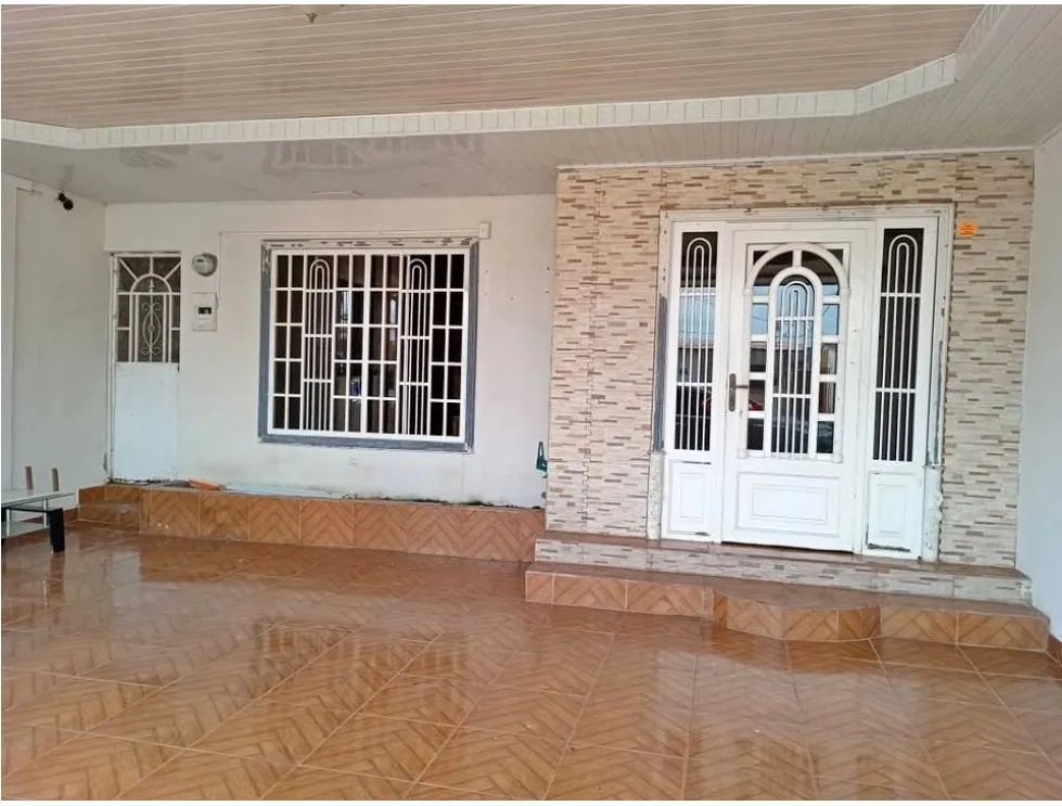 House for Sale in Puertas del Este, Vía Tocumen. Panama
