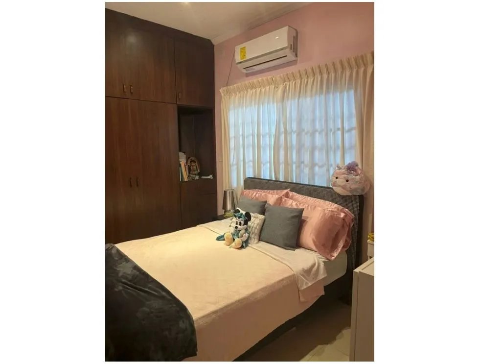House for Sale in Villa de Las Fuentes, Betania. Panama City