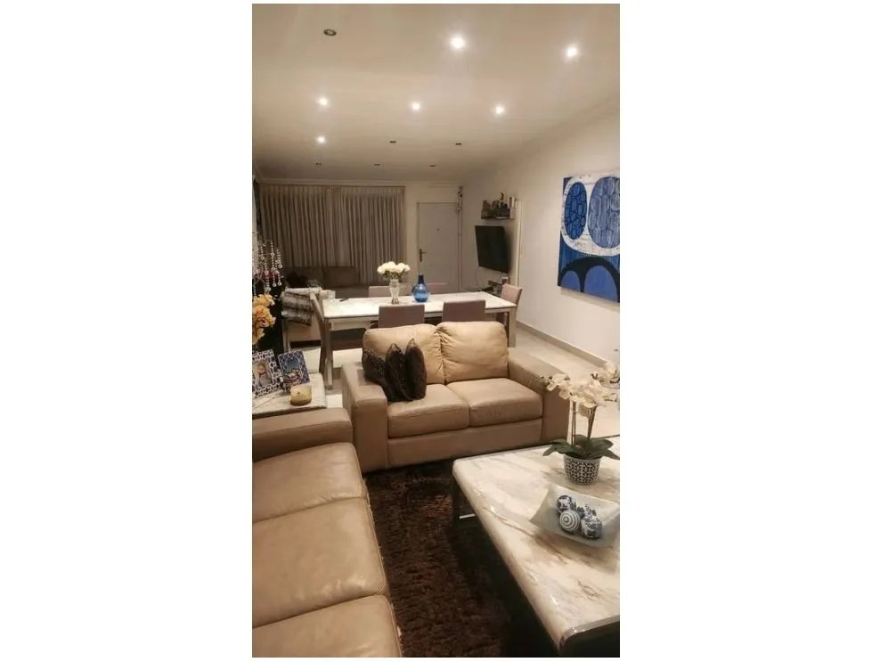 House for Sale in Villa de Las Fuentes, Betania. Panama City