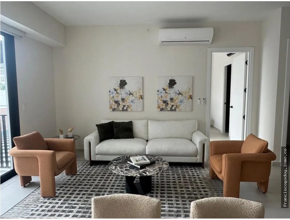APARTMENT FOR SALE IN SANTA MARIA