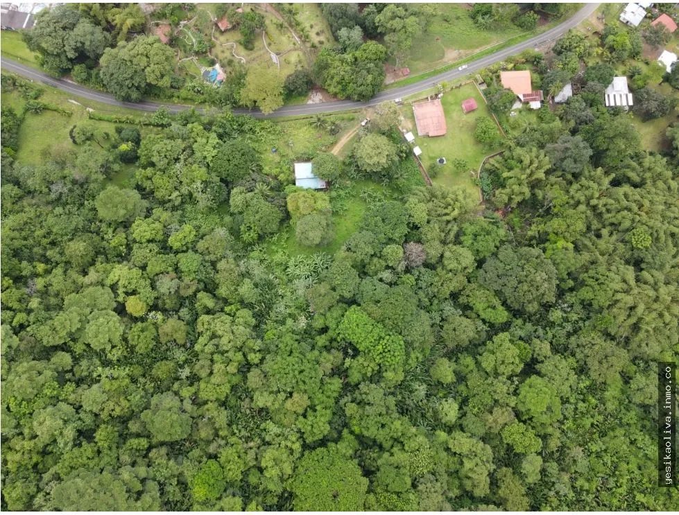 Land Sale in Costa Arriba de Colón