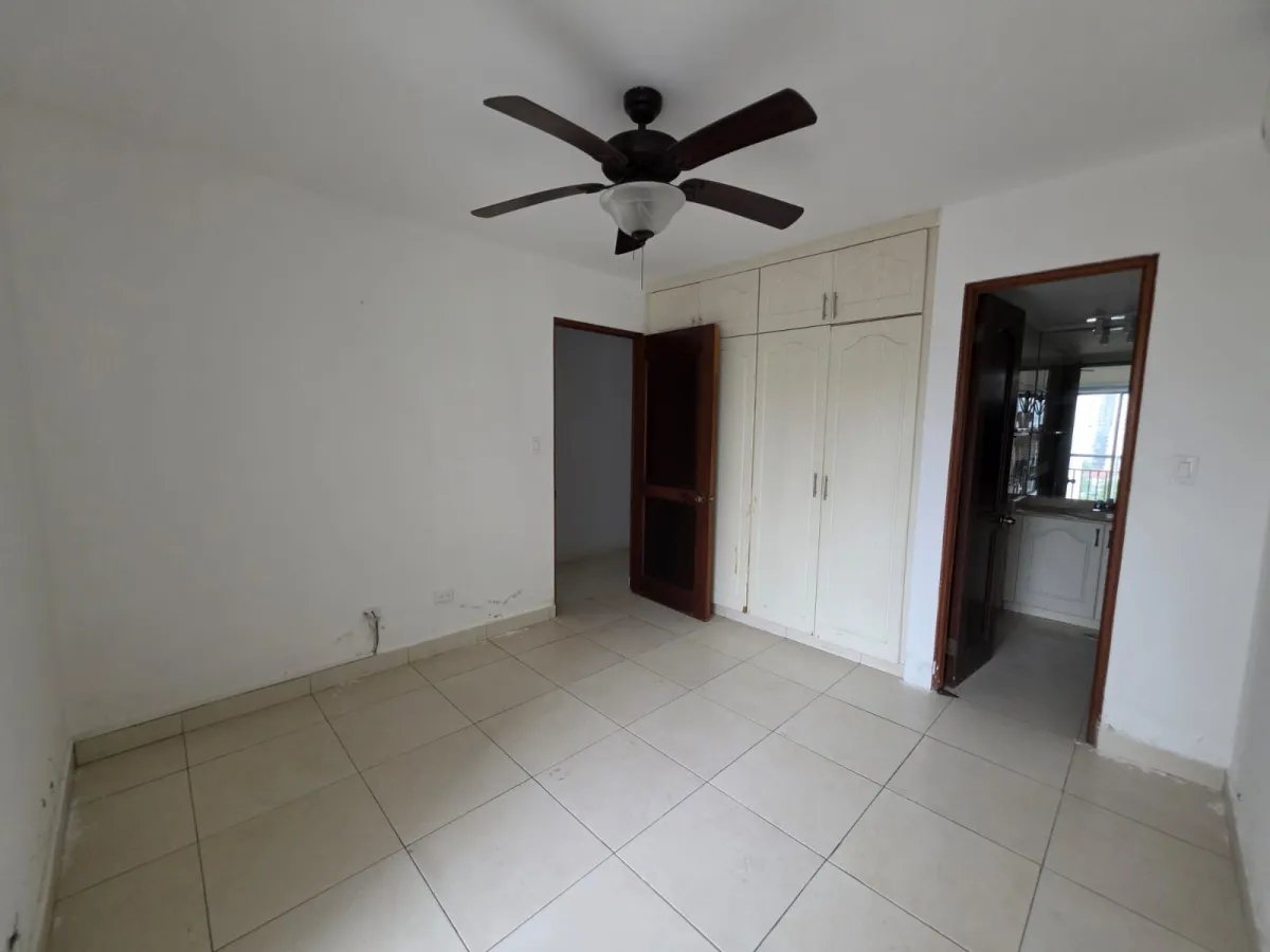 Venta de Apartamento en PH Long Beach, Coco del Mar