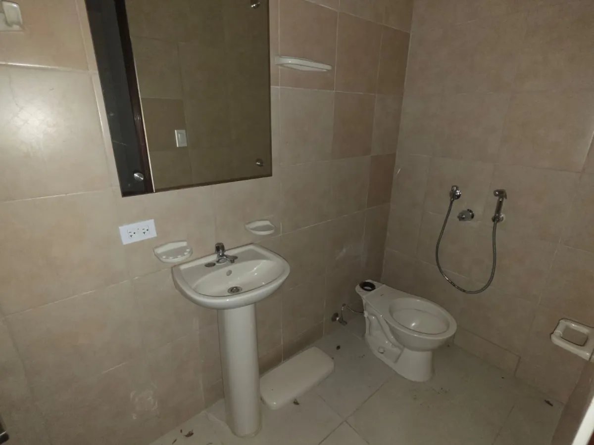 Apartamento à Venda em Clayton