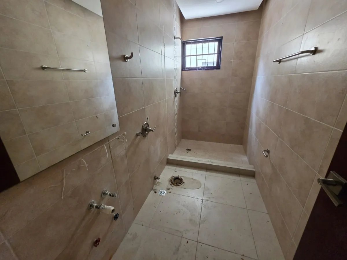 Apartamento à Venda em Clayton