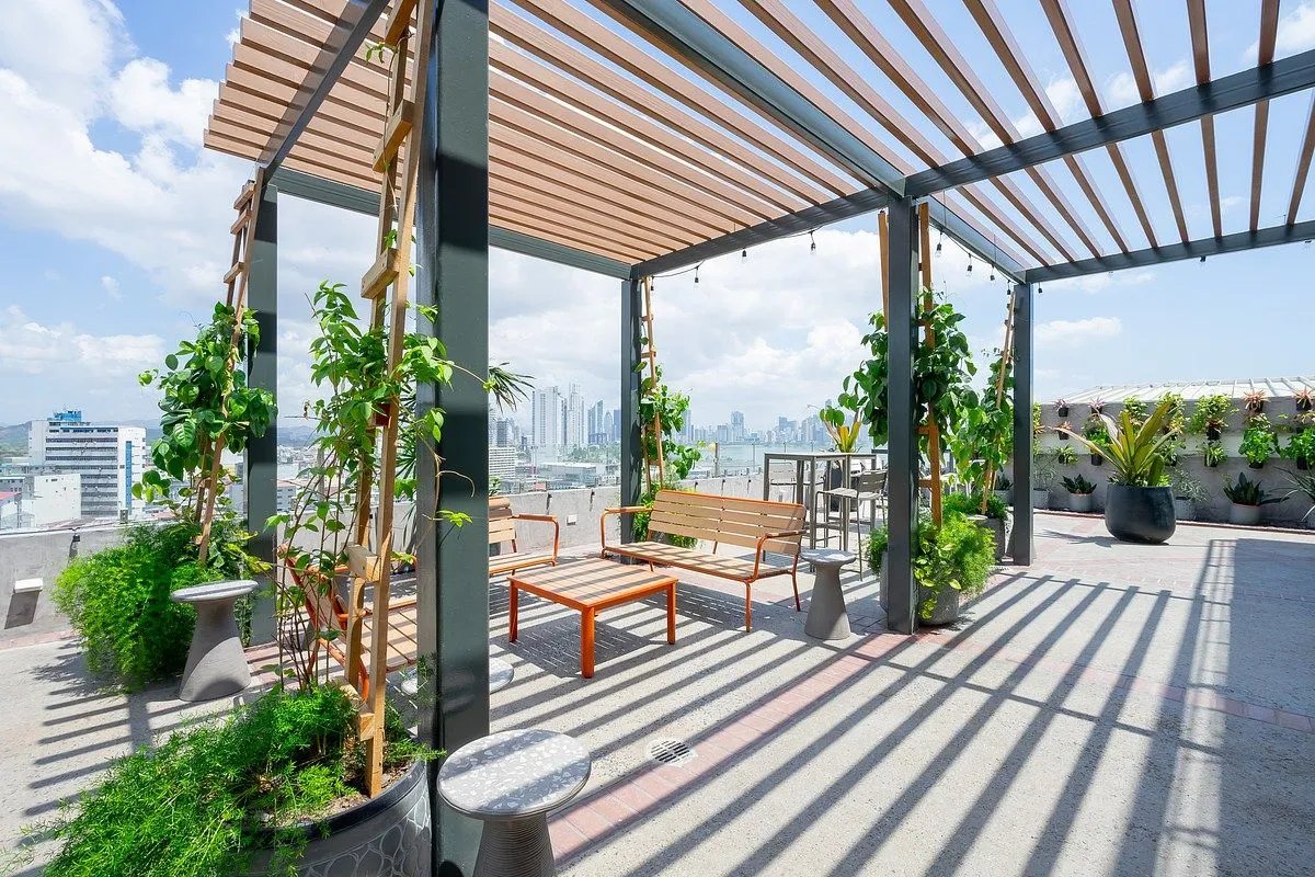 PROYECTO CASCO VIEW PENTHOUSE