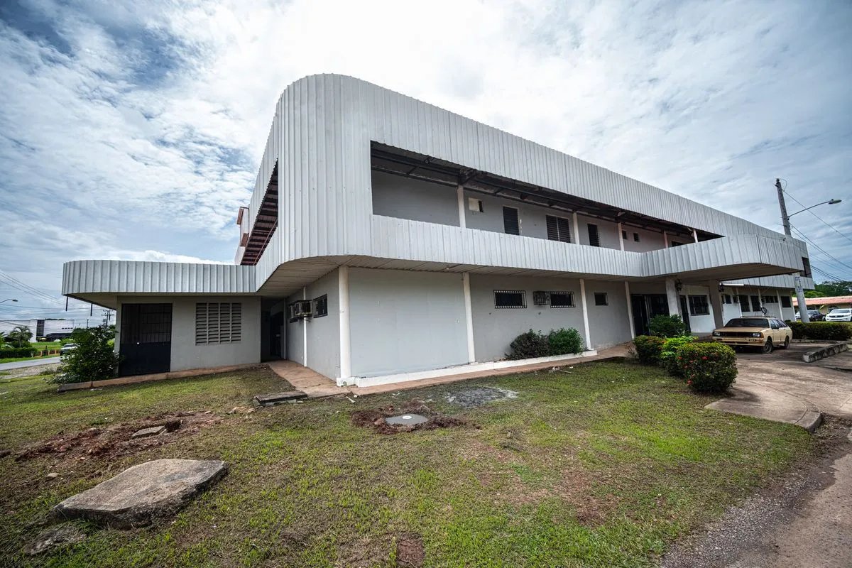 VENTA O ALQUILER EDIFICIO EN AGUADULCE