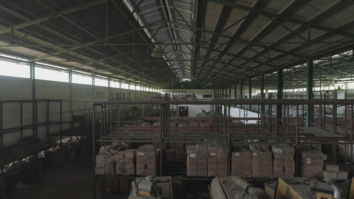 Warehouse for sale in Colon