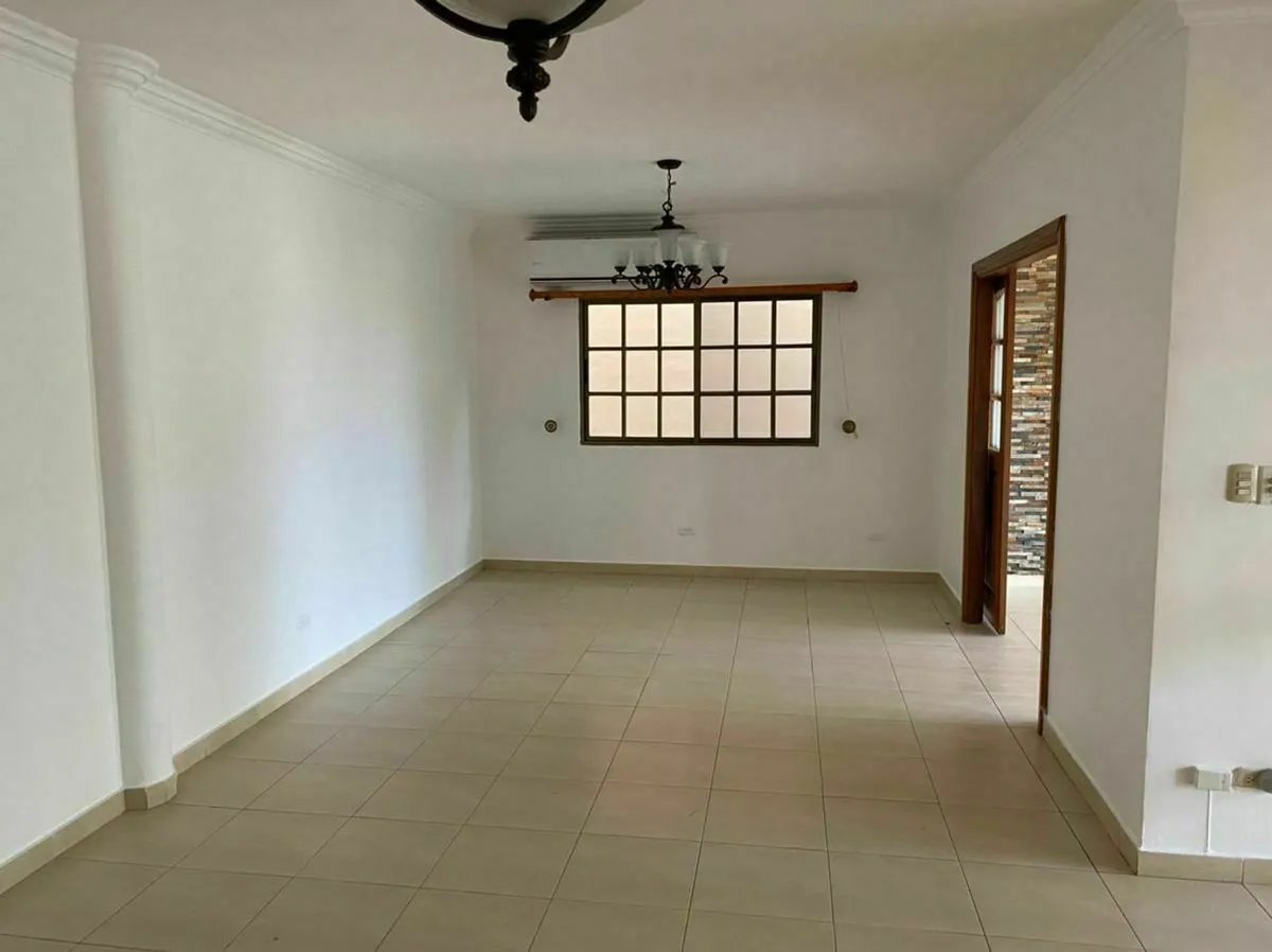 CASA CORONA GARDENS